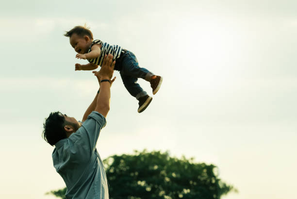 4 Fatherhood Tips for Dads